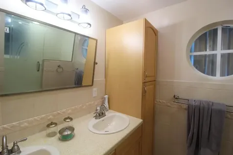 17/18 Abbey Court Grand Bahama Freeport BS