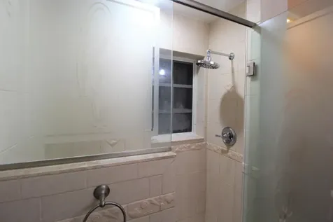 17/18 Abbey Court Grand Bahama Freeport BS