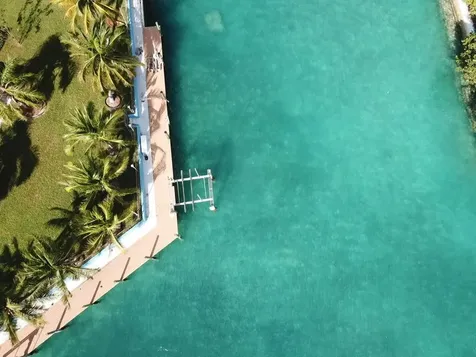 17/18 Abbey Court Grand Bahama Freeport BS