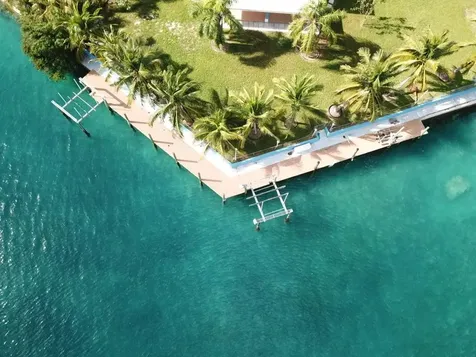 17/18 Abbey Court Grand Bahama Freeport BS