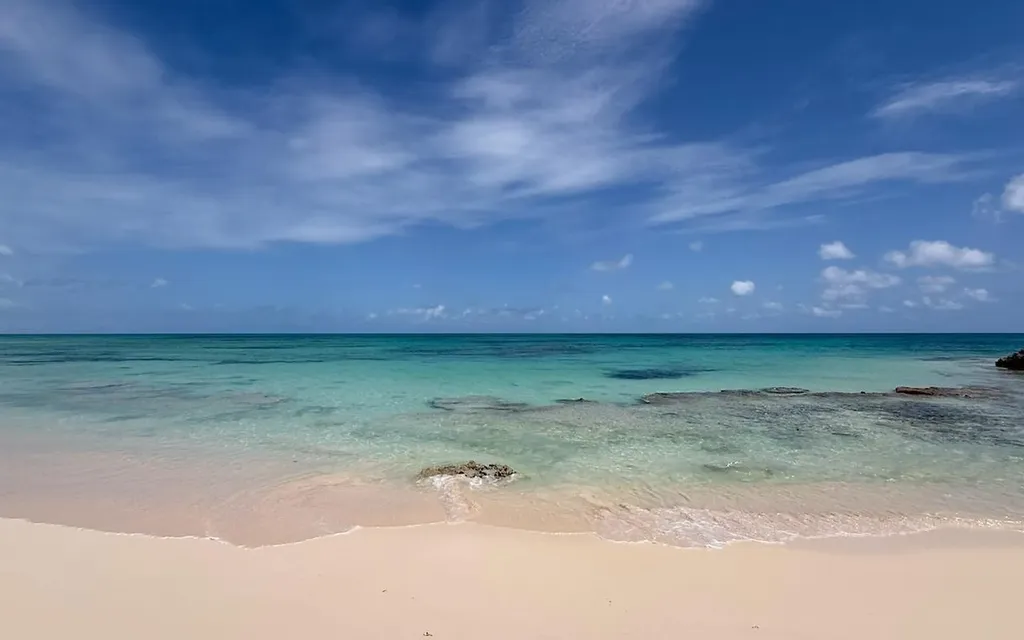 Tropical Impluse Banks Road Eleuthera BS