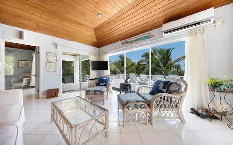 Tropical Impluse Banks Road Eleuthera BS