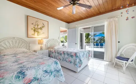 Tropical Impluse Banks Road Eleuthera BS