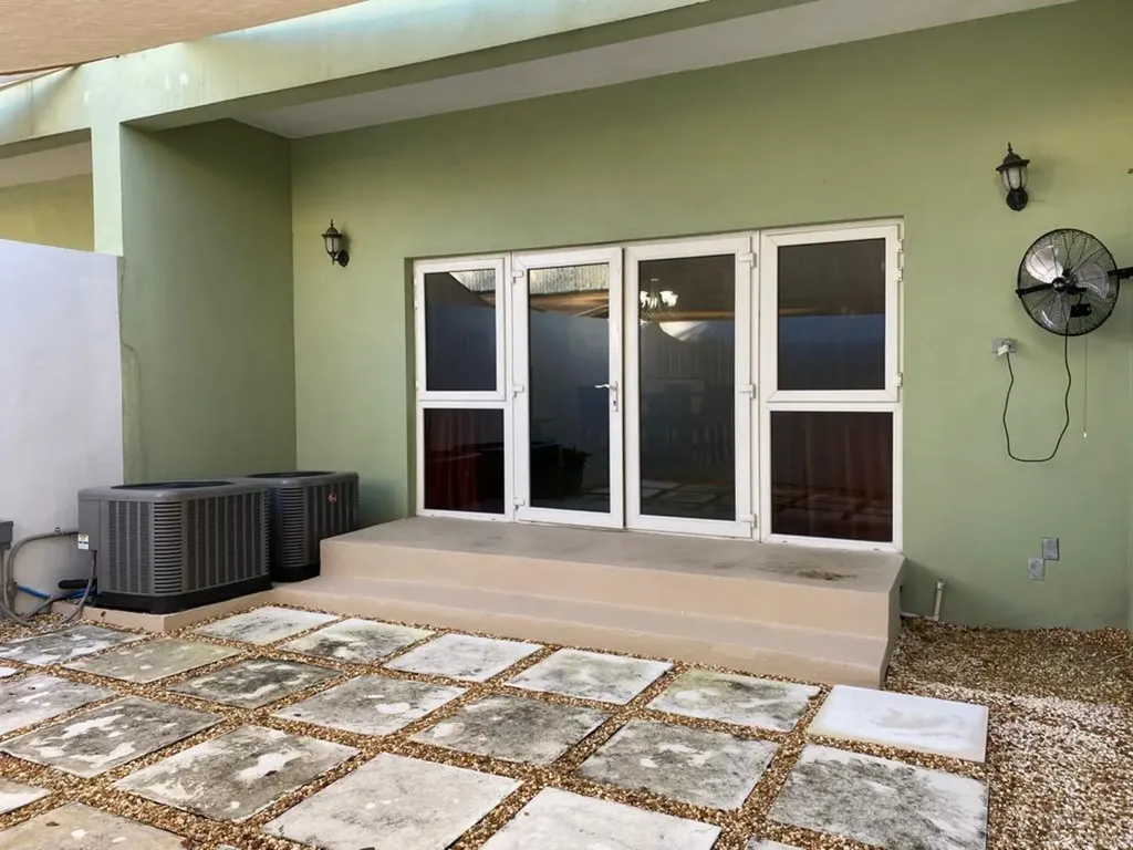 Milmar Townhouses New Providence Paradise Island BS