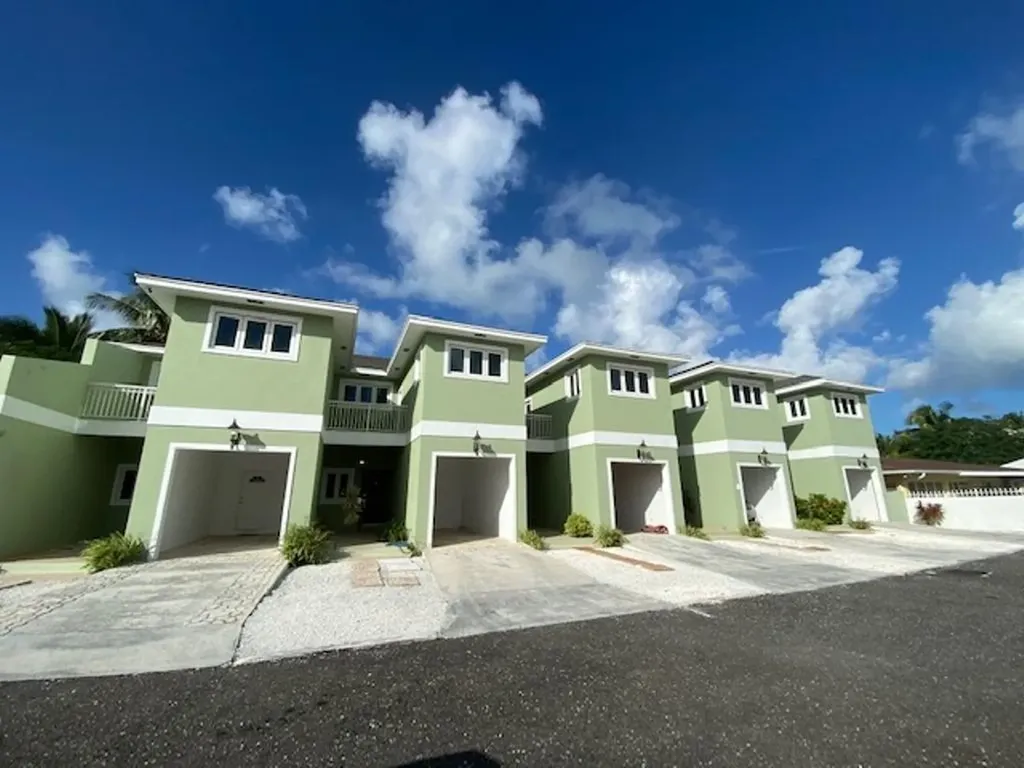 Milmar Townhouses New Providence Paradise Island BS