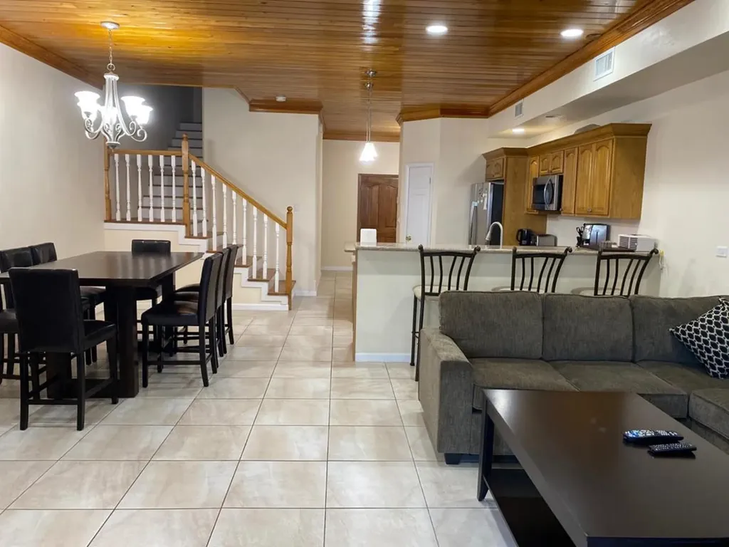 Milmar Townhouses New Providence Paradise Island BS