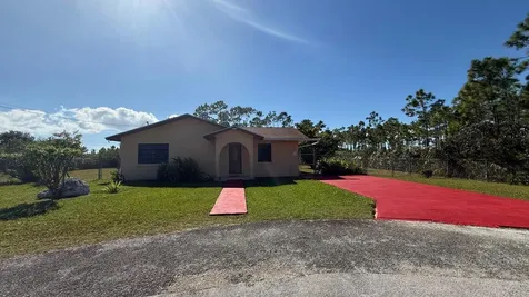 Wrexham Drive 6 Grand Bahama Freeport BS