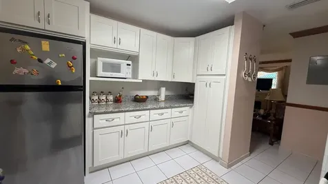 Wrexham Drive 6 Grand Bahama Freeport BS