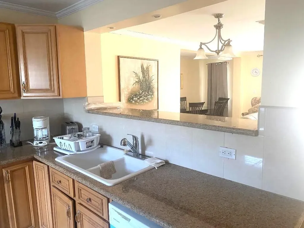 West Bay Street 19 New Providence Paradise Island BS