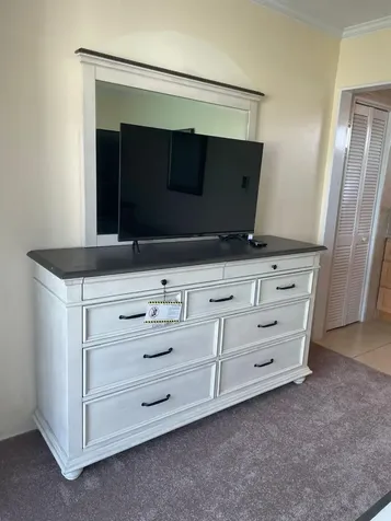 West Bay Street 19 New Providence Paradise Island BS