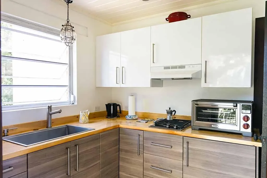 Sandycombe Eleuthera BS