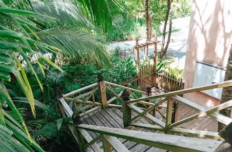 Sandycombe Eleuthera BS