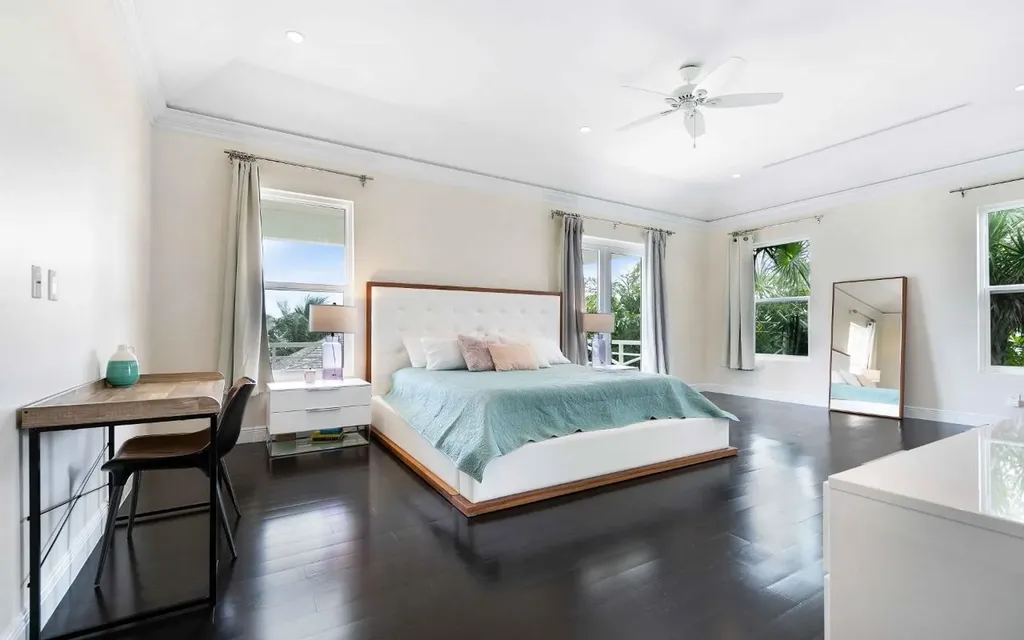 15 Bay Creek Drive New Providence Paradise Island BS