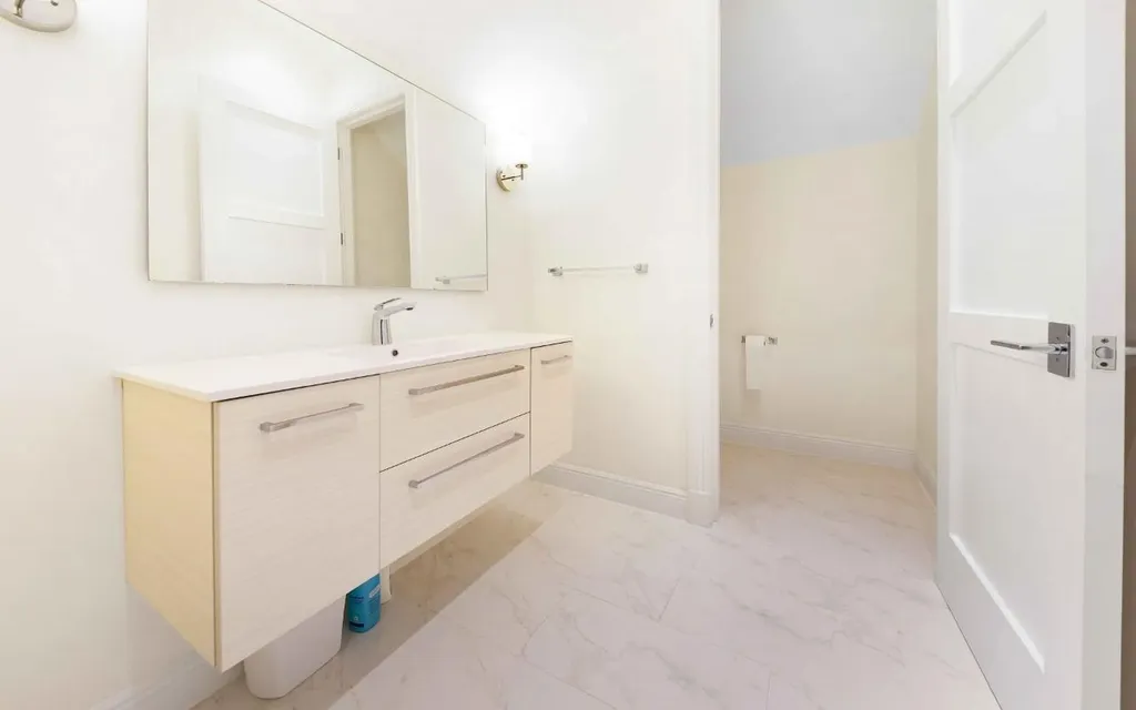 15 Bay Creek Drive New Providence Paradise Island BS