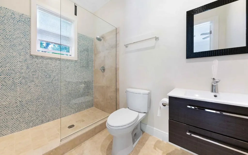 15 Bay Creek Drive New Providence Paradise Island BS