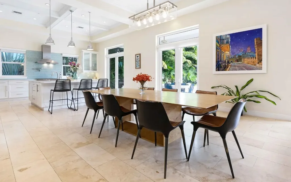 15 Bay Creek Drive New Providence Paradise Island BS