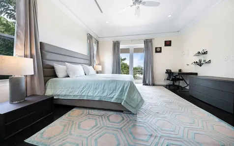 15 Bay Creek Drive New Providence Paradise Island BS