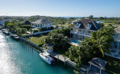 15 Bay Creek Drive New Providence Paradise Island BS