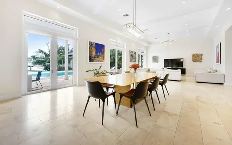 15 Bay Creek Drive New Providence Paradise Island BS