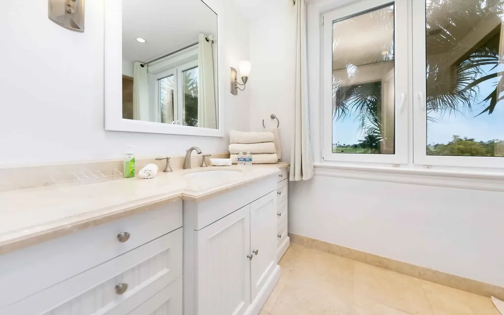 Ocean Club Rental New Providence Paradise Island BS