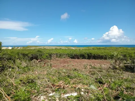 Lot C - Queen's Highway Eleuthera BS
