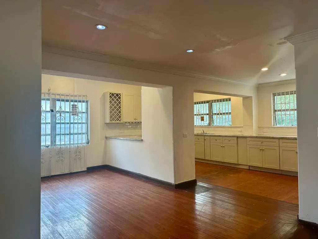 Retirement Road New Providence Paradise Island BS