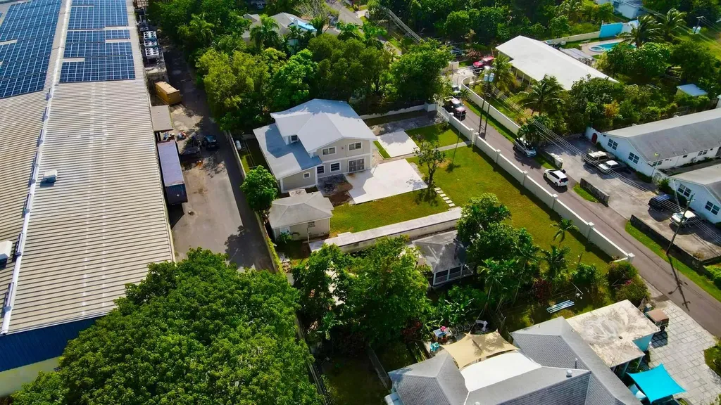 Retirement Road New Providence Paradise Island BS