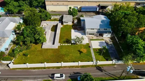 Retirement Road New Providence Paradise Island BS