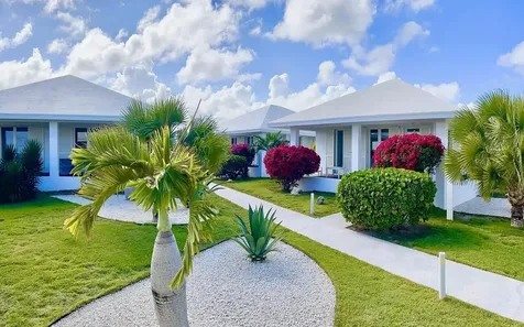 Guanahani Estate San Salvador BS