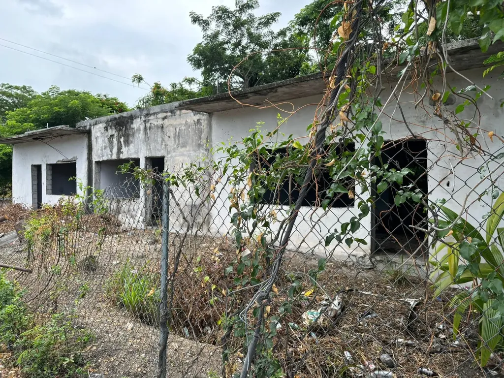 Bernard Road New Providence Paradise Island BS