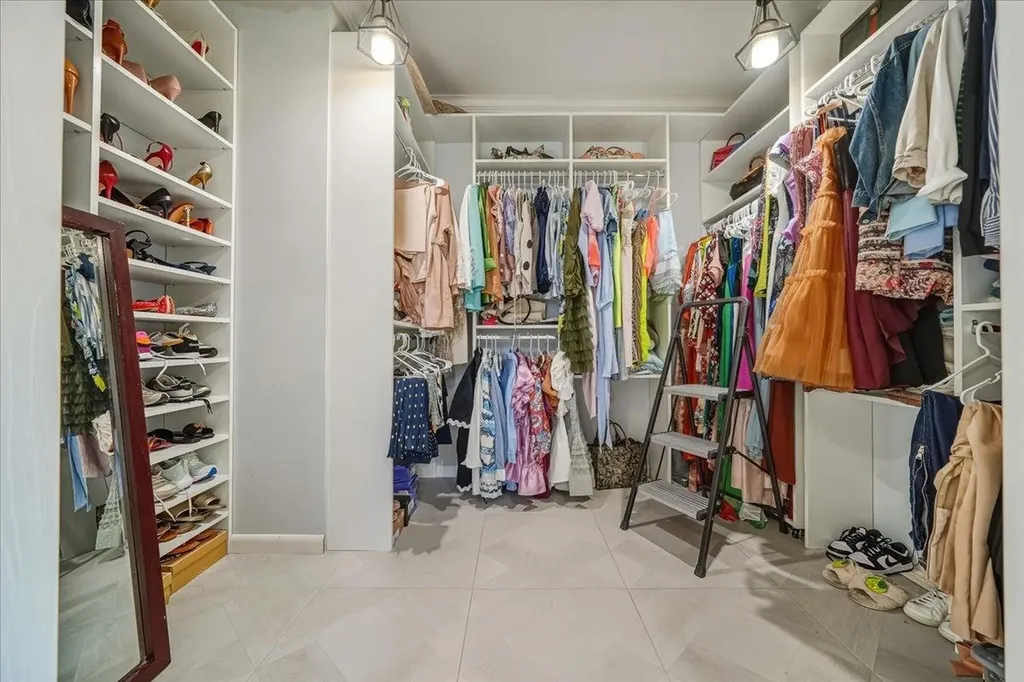 #9 Kingfisher Island New Providence Paradise Island BS