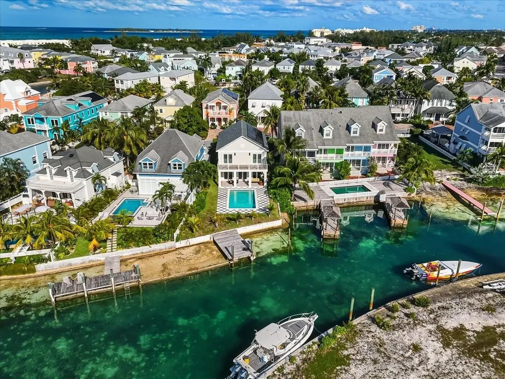 #9 Kingfisher Island New Providence Paradise Island BS