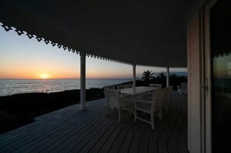 White Nights Two San Salvador BS