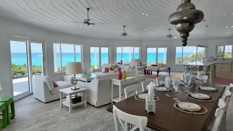 White Nights Two San Salvador BS