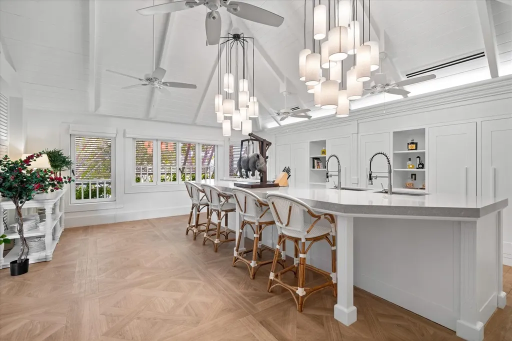 Columbia Road New Providence Paradise Island BS