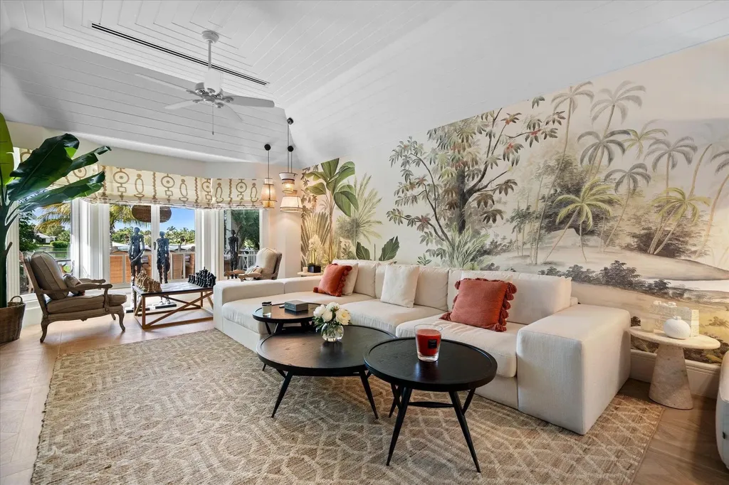 Columbia Road New Providence Paradise Island BS