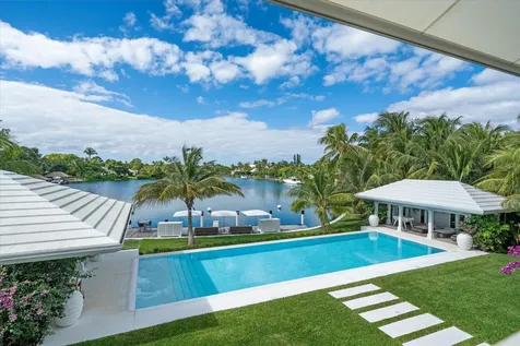 Columbia Road New Providence Paradise Island BS