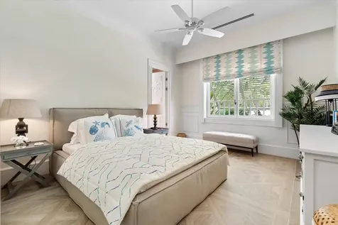 Columbia Road New Providence Paradise Island BS