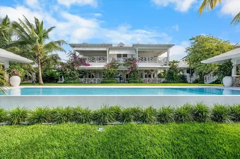 Columbia Road New Providence Paradise Island BS