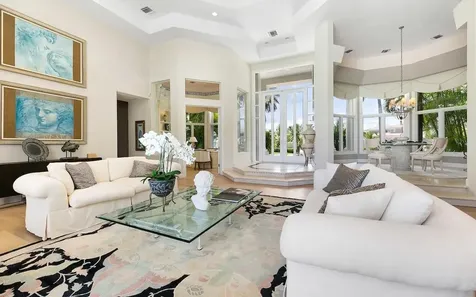 Spanish Main Drive 16 Grand Bahama Freeport BS