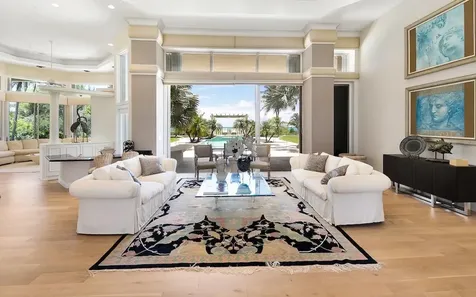 Spanish Main Drive 16 Grand Bahama Freeport BS