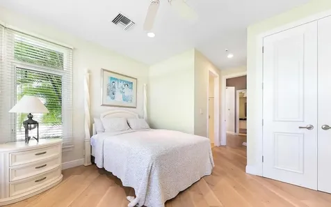 Spanish Main Drive 16 Grand Bahama Freeport BS