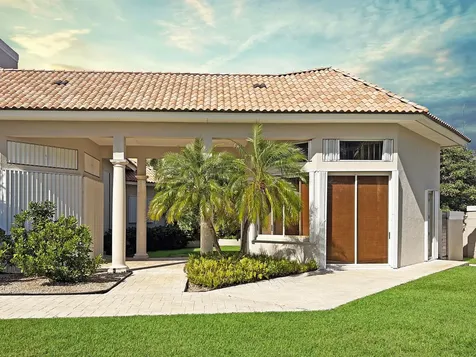 Spanish Main Drive 16 Grand Bahama Freeport BS