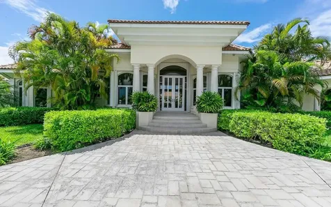 Spanish Main Drive 16 Grand Bahama Freeport BS