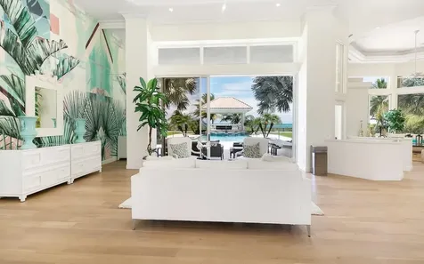 Spanish Main Drive 15 & 74 Grand Bahama Freeport BS