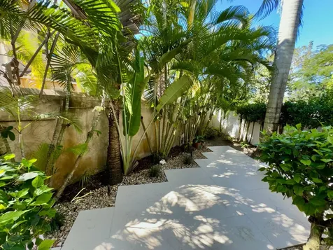 Balmoral New Providence Paradise Island BS