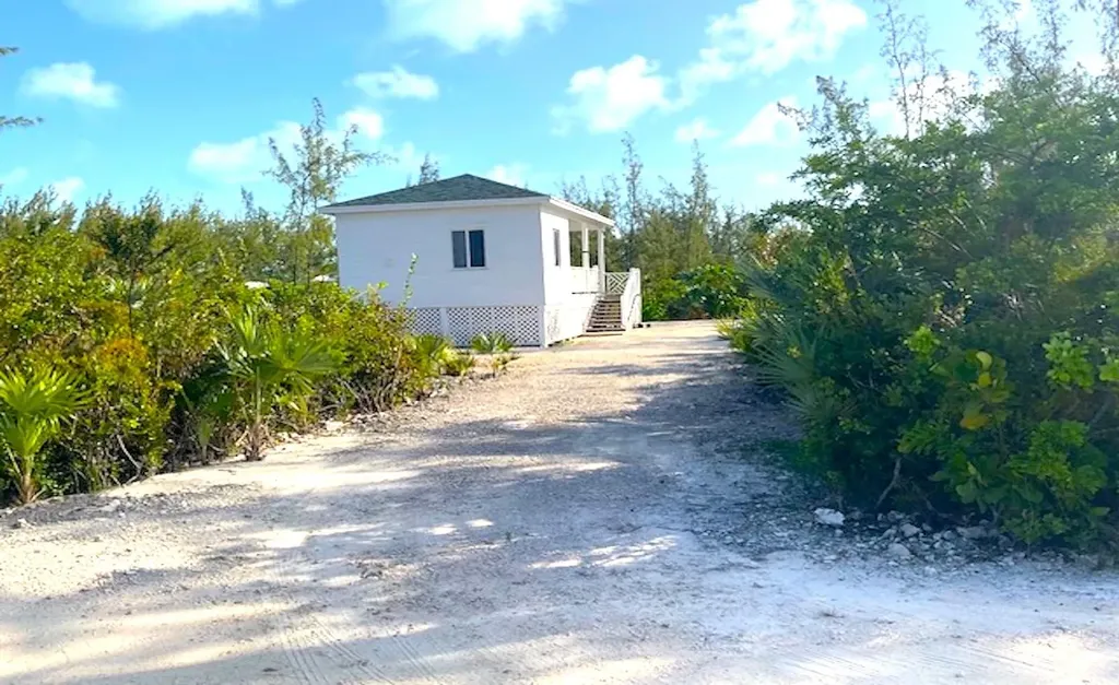Wemyss Beachfront Cottage Long Island BS