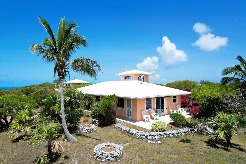 Honey Creeper Road Eleuthera BS