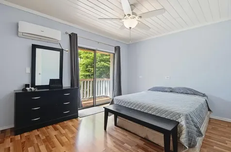 Village Road 604 New Providence Paradise Island BS