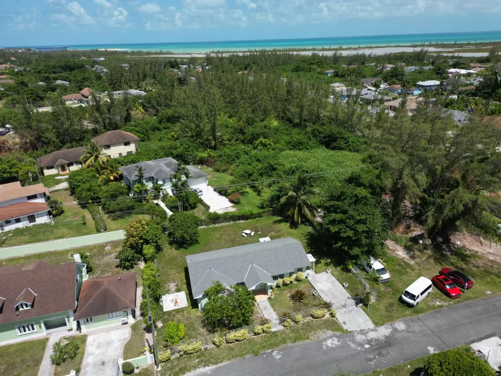 Flamingo Drive, Seabreeze 23 New Providence Paradise Island BS